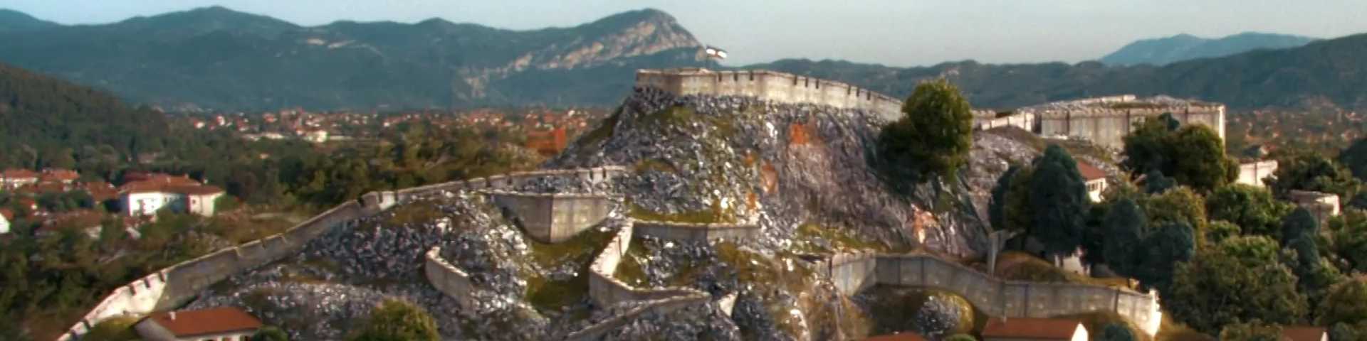 Још једном о ТВ серији „Тврђава“: Антиратна прича о ратнохушкачаким временима