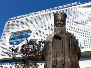 Kултурне и историјске везе Кине и Србије од 1725. наовамо: Пут дуг триста година Kултурне и историјске везе Кине и Србије од 1725. наовамо: Пут дуг триста година