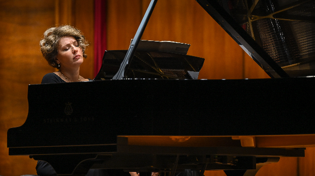 Полина Осетинскаја са Бахом, Глинком и Рахмањиновим у Београду: Музика је тренутак истине