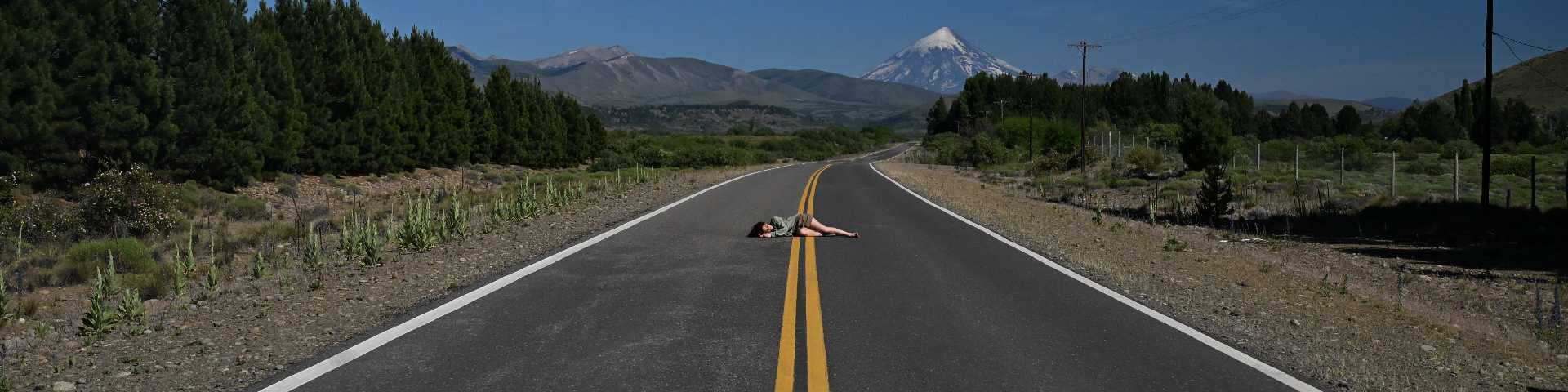 Тражећи чудо са Сорентином у Патагонији:  (Не)важна тачка гледишта или потрага за великом лепотом